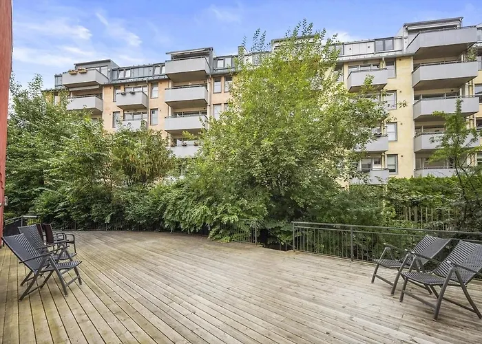 Апартаменты Spacious 2br In Vika, Осло