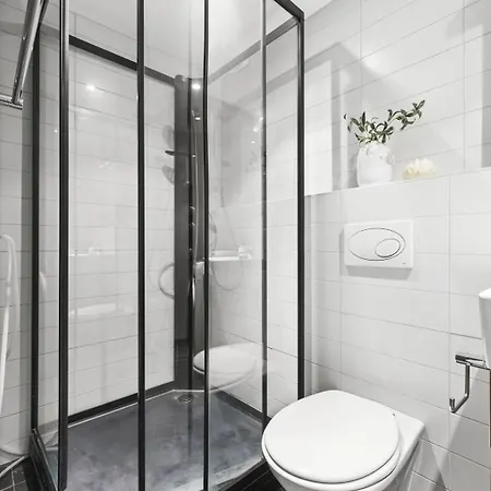 Spacious 2br In Vika, *